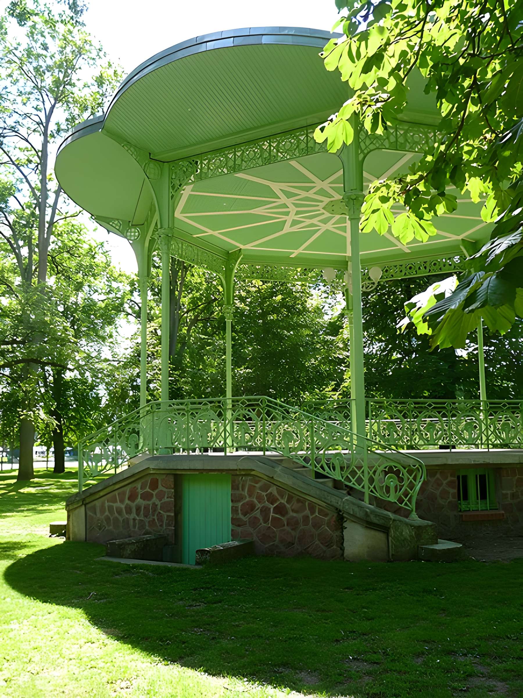 Kiosque Parc des Bourins à Vichy