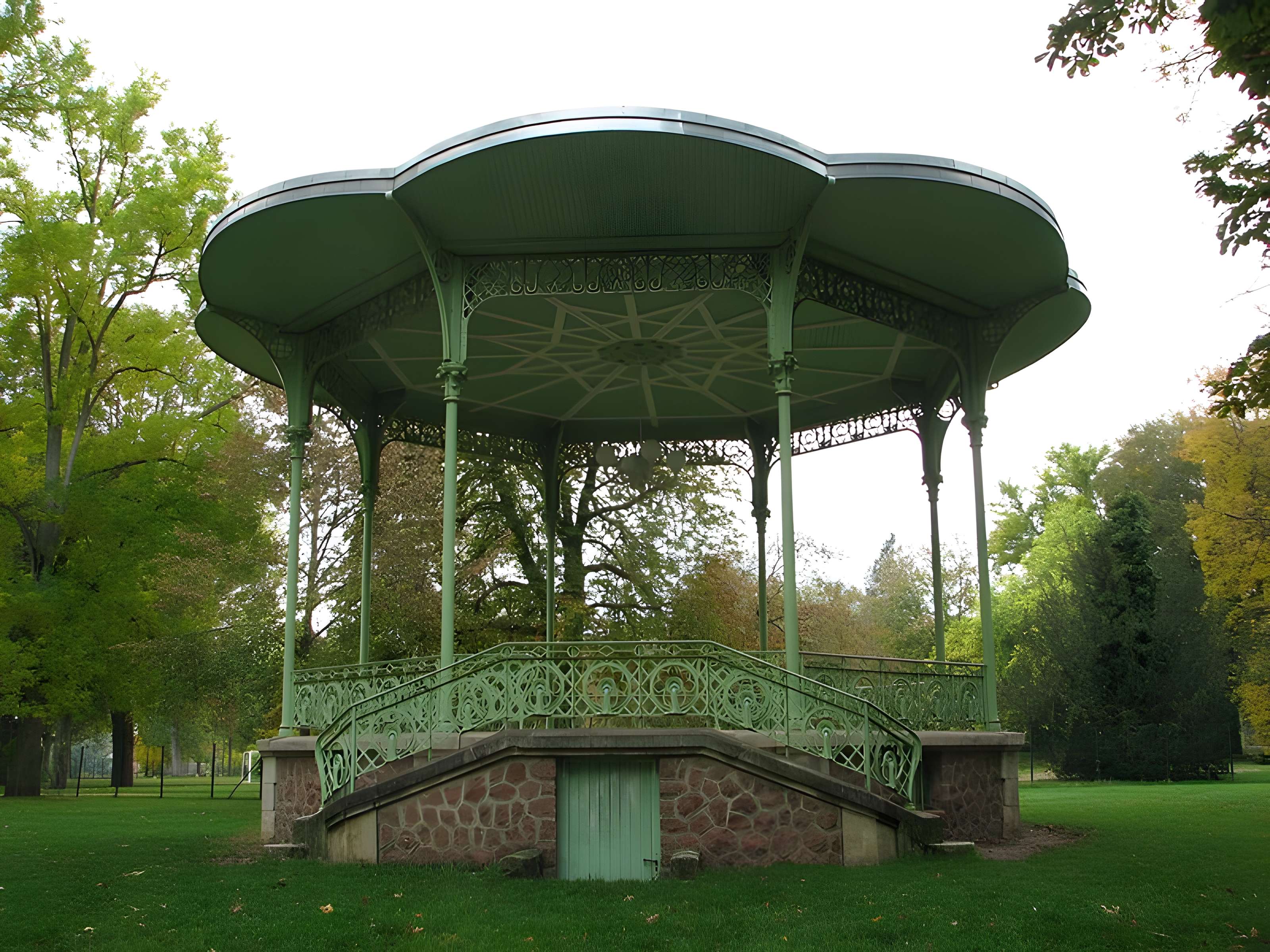 Kiosque Parc des Bourins à Vichy
