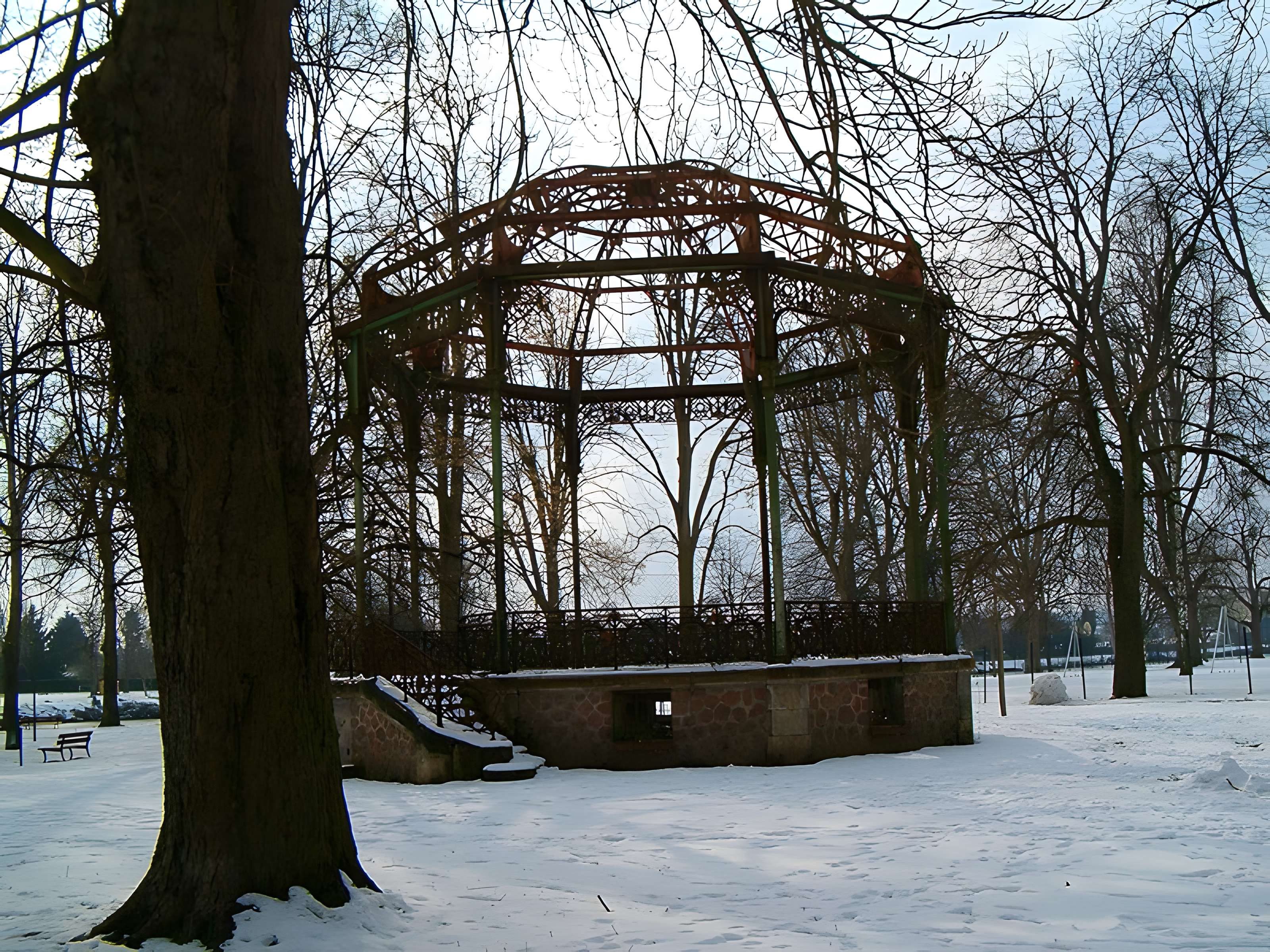 Kiosque Parc des Bourins à Vichy