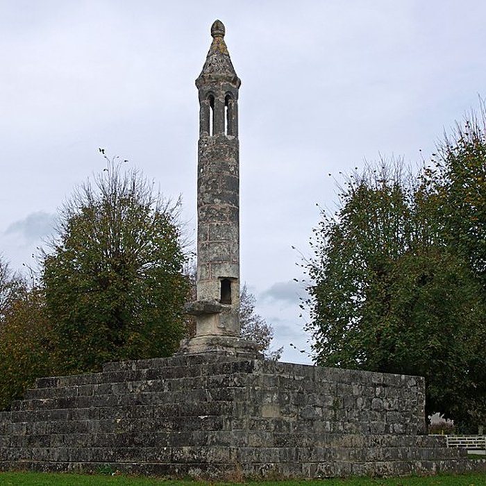 Photo de Lanterne des morts de Ciron
