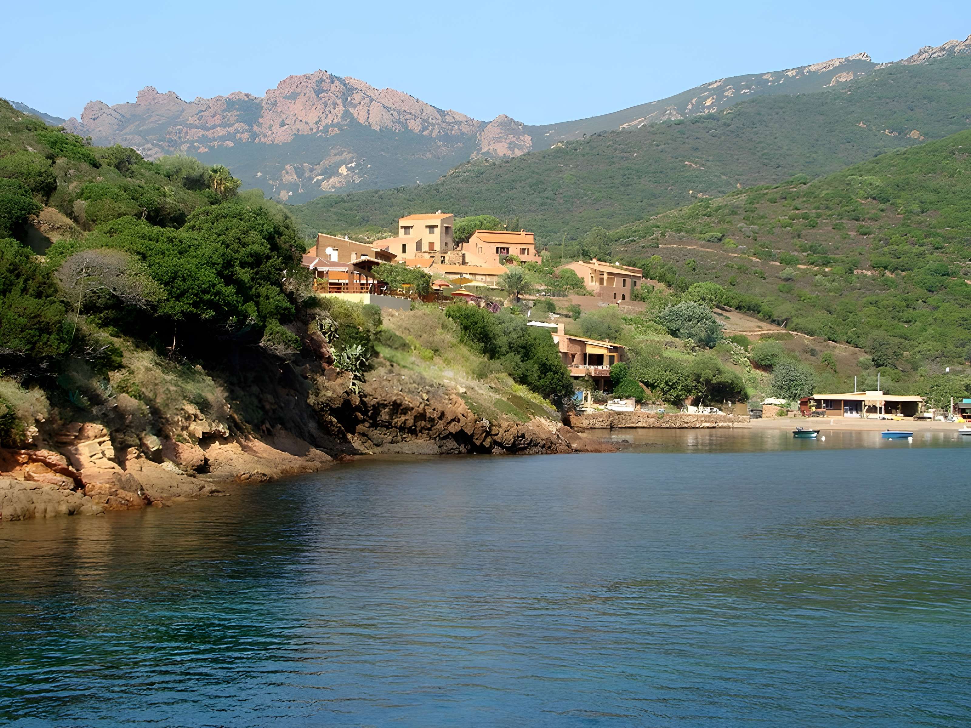 Fortin de Girolata à Osani