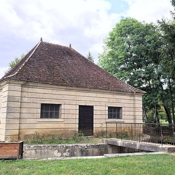 Lavoir de Voutenay-sur-Cure