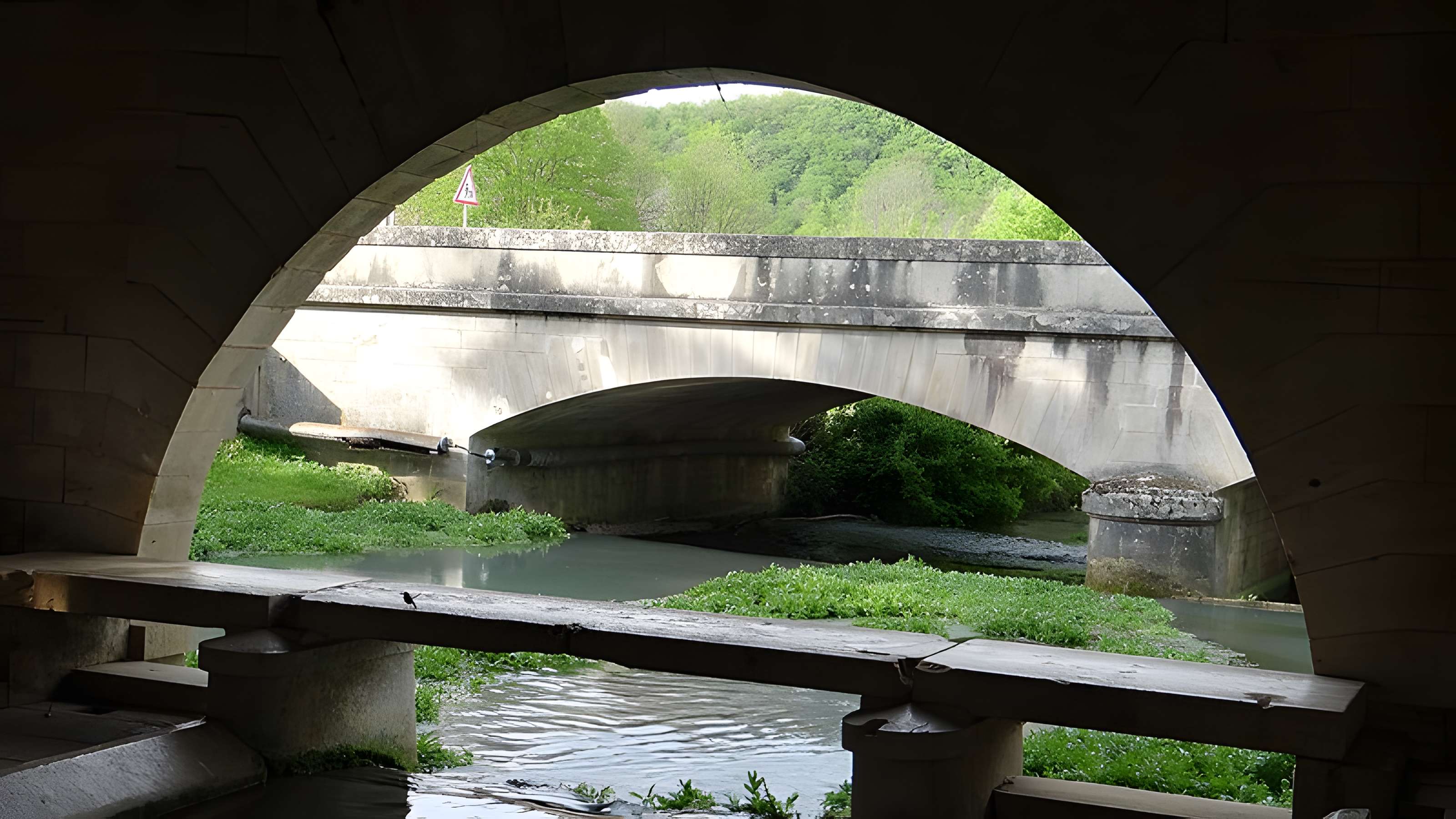 Lavoir de Voutenay-sur-Cure