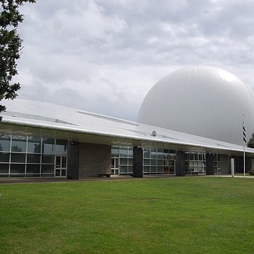 Le Radôme à Pleumeur-Bodou