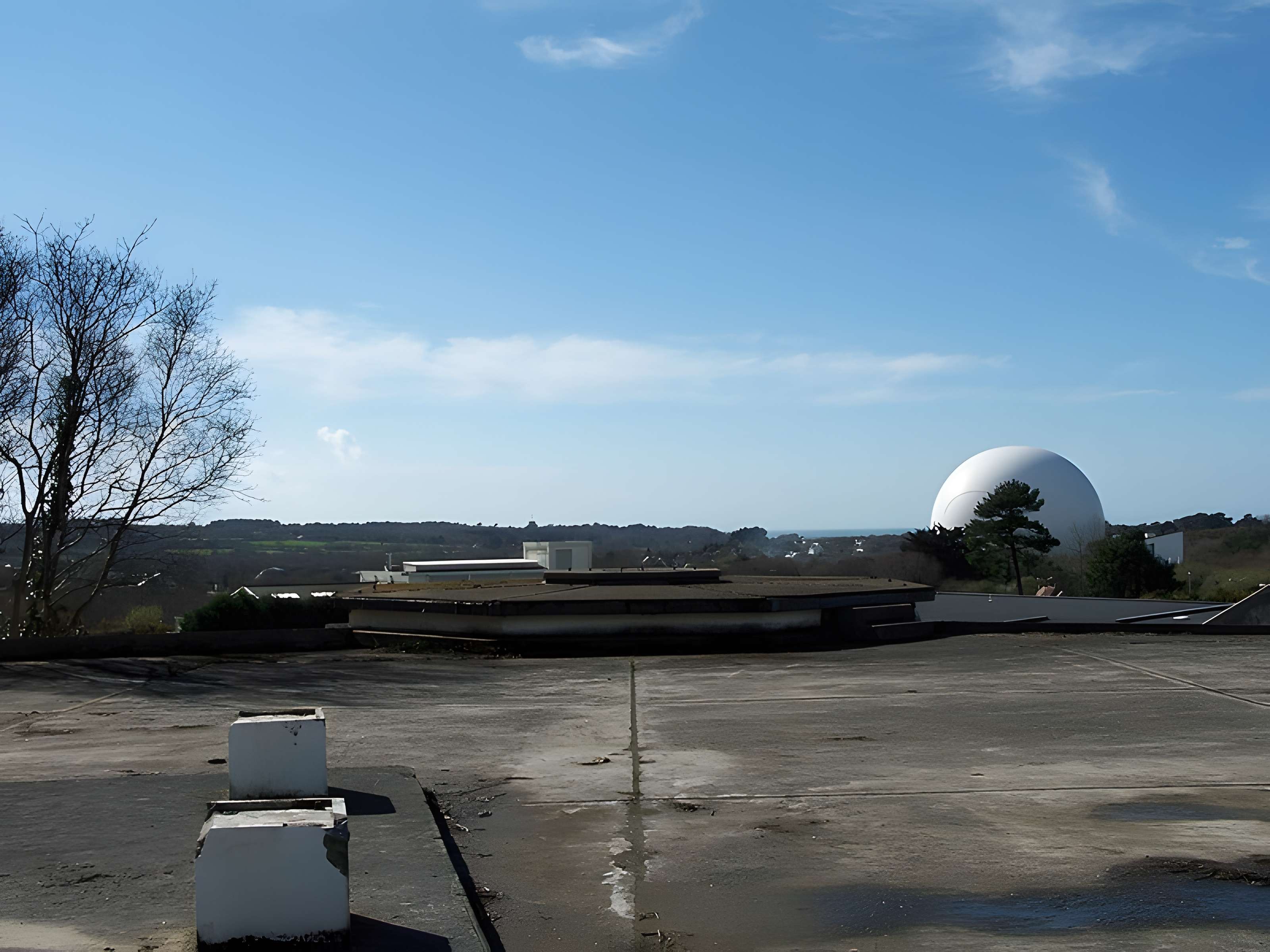 Le Radôme à Pleumeur-Bodou