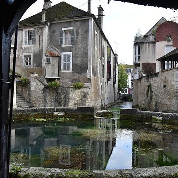 Fosse Dionne de Tonnerre