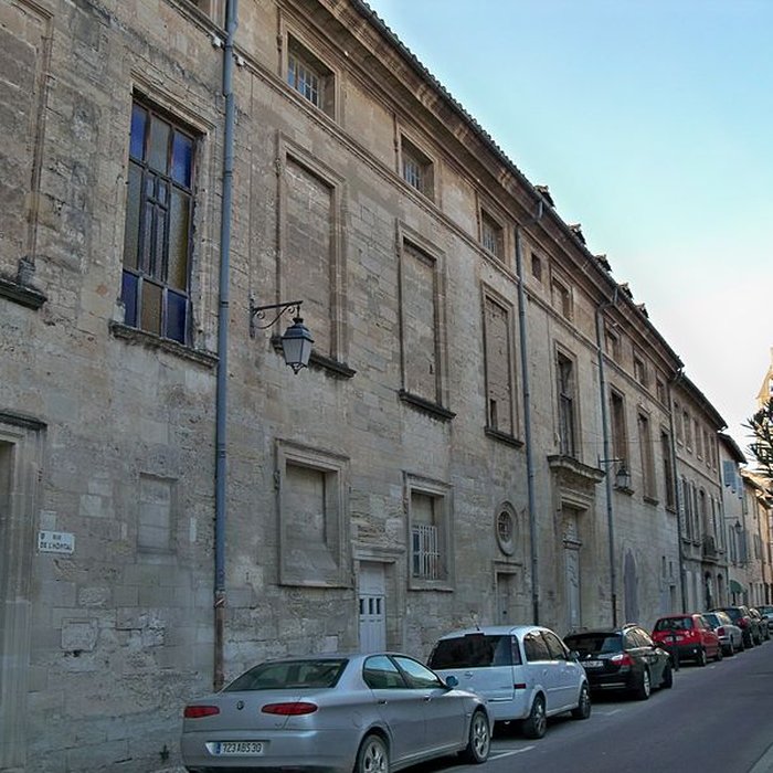 Photo de Livrée cardinalice de Canilhac à Villeneuve-lès-Avignon