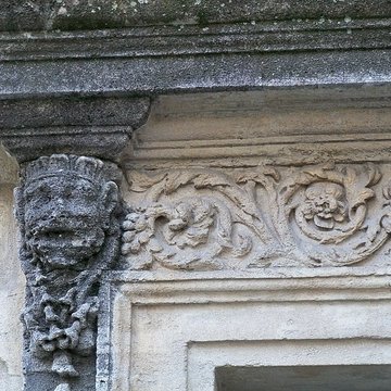 Livrée cardinalice de Canilhac à Villeneuve-lès-Avignon