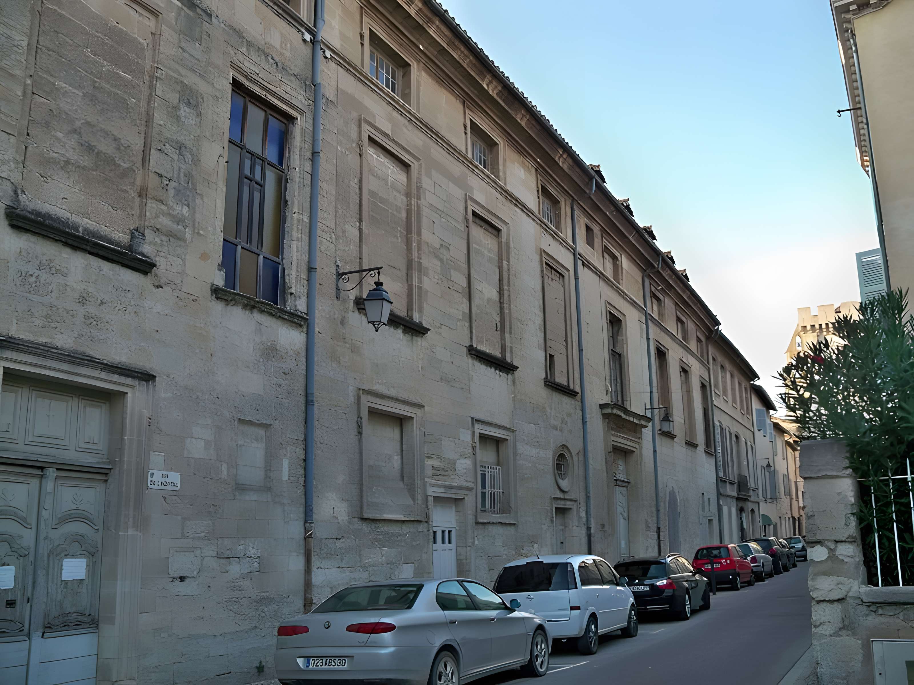 Livrée cardinalice de Canilhac à Villeneuve-lès-Avignon