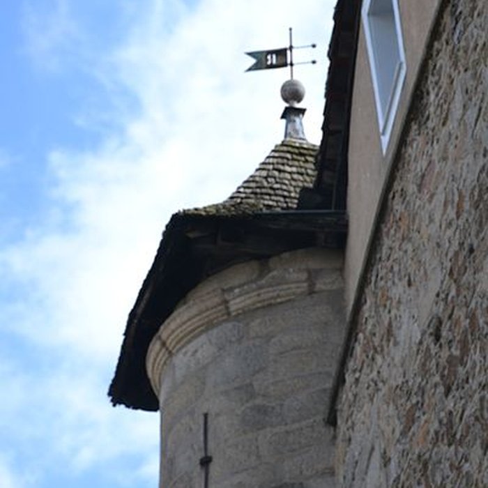 Photo de Logis 18 Place de la République à Saint-Léonard-de-Noblat