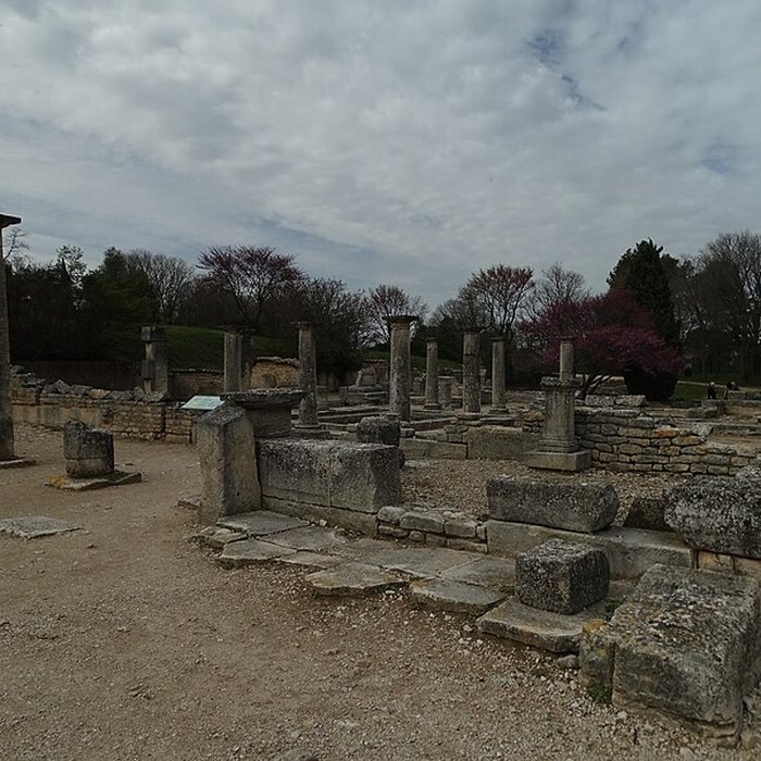 Photo de Fouilles du Glanum à Saint-Rémy-de-Provence