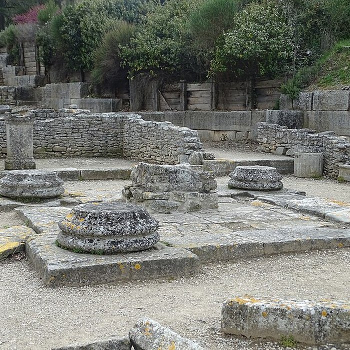 Photo de Fouilles du Glanum à Saint-Rémy-de-Provence