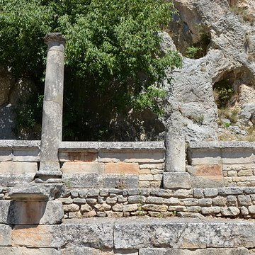 Fouilles du Glanum à Saint-Rémy-de-Provence