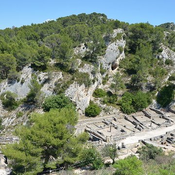 Fouilles du Glanum à Saint-Rémy-de-Provence