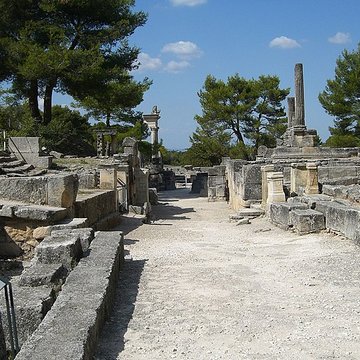Fouilles du Glanum à Saint-Rémy-de-Provence