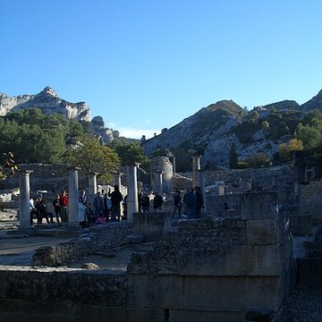 Fouilles du Glanum à Saint-Rémy-de-Provence