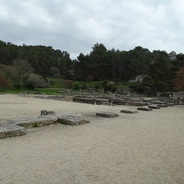 Fouilles du Glanum à Saint-Rémy-de-Provence