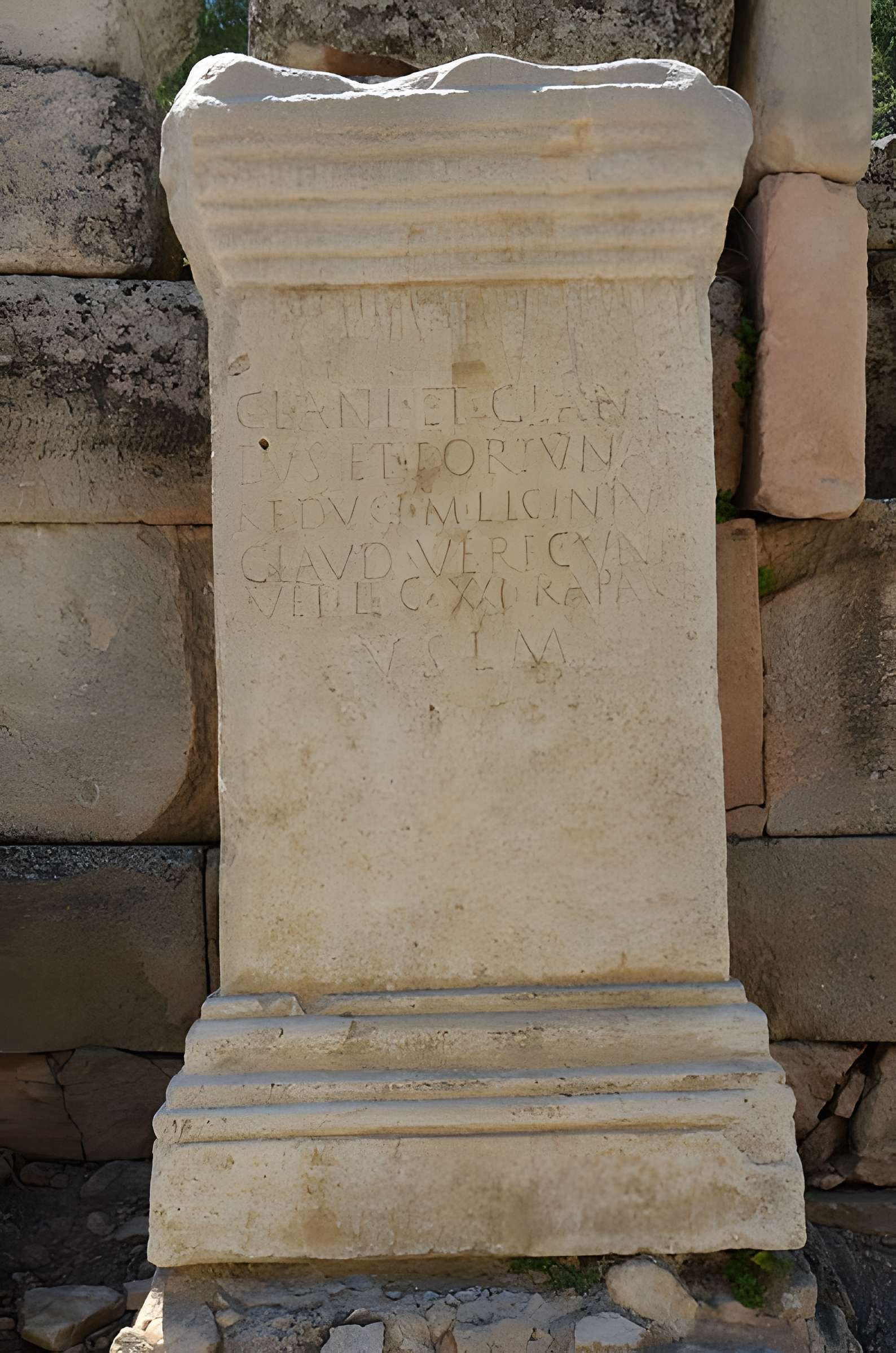 Fouilles du Glanum à Saint-Rémy-de-Provence