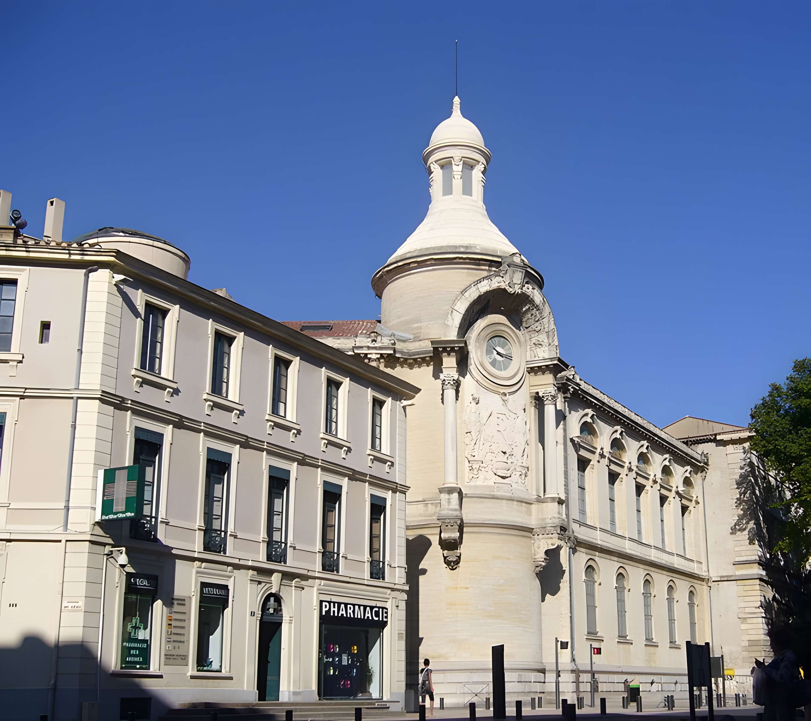 Lycée Alphonse-Daudet de Nîmes 