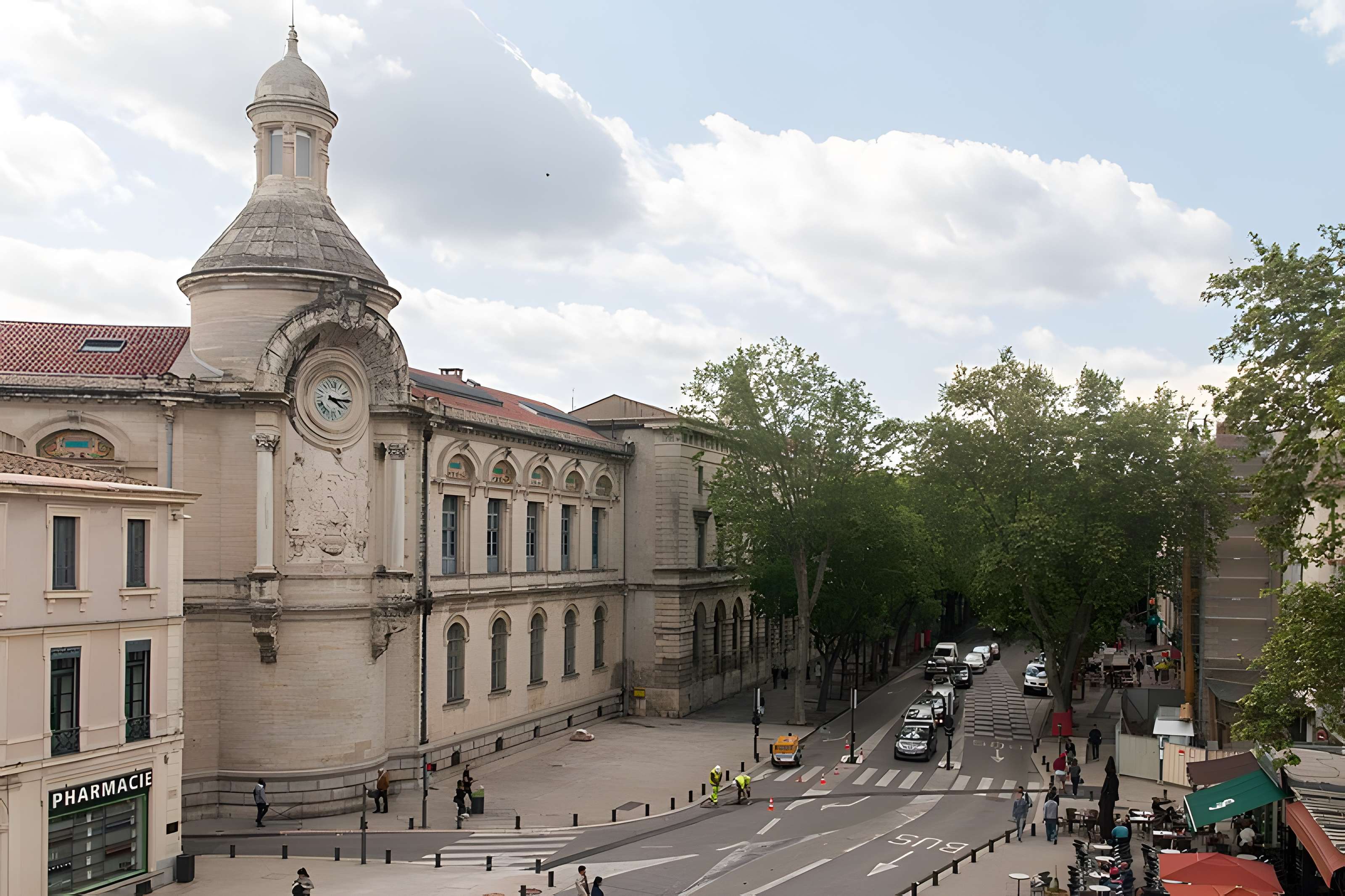 Lycée Alphonse-Daudet de Nîmes