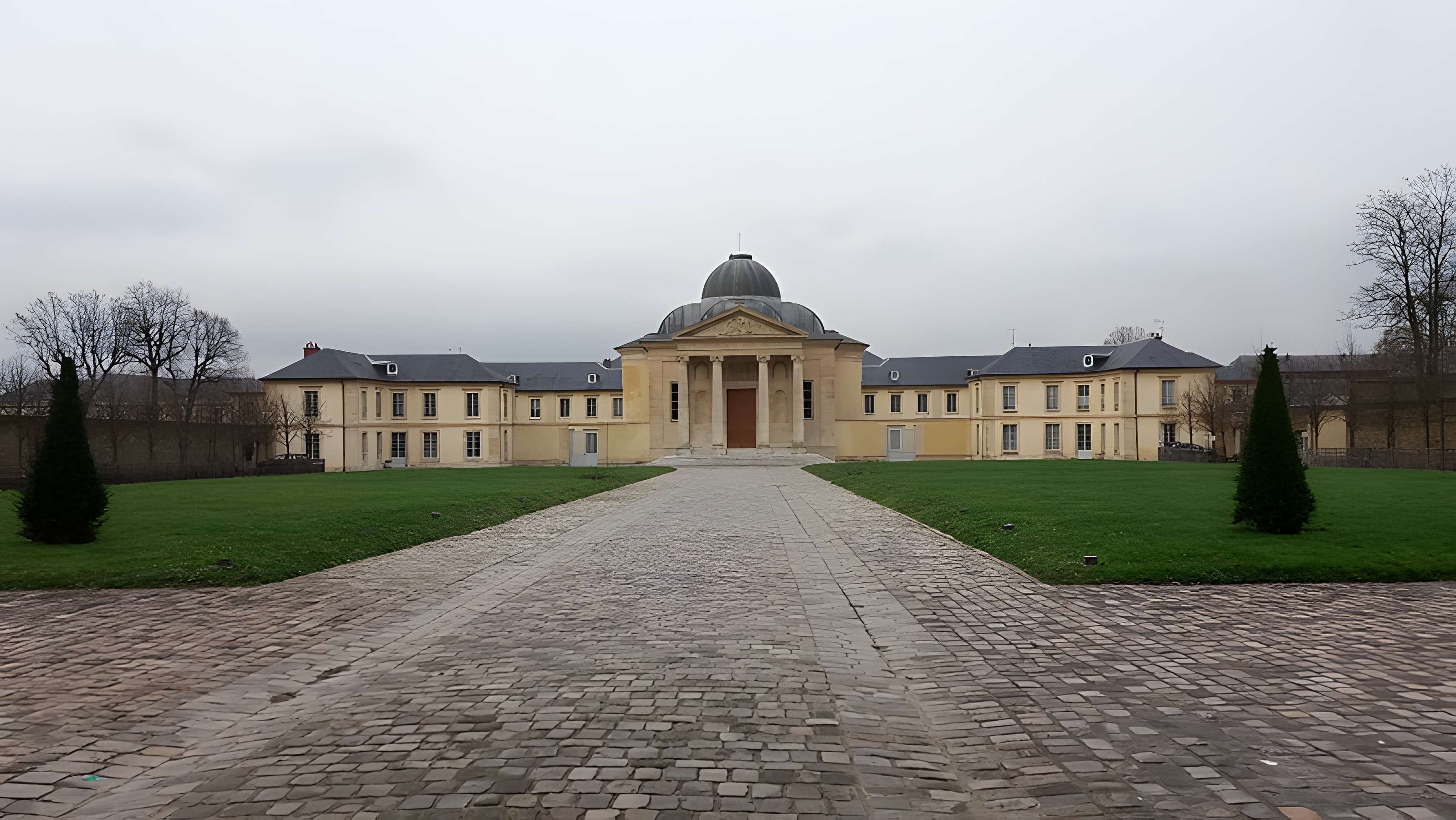 Lycée Hoche de Versailles