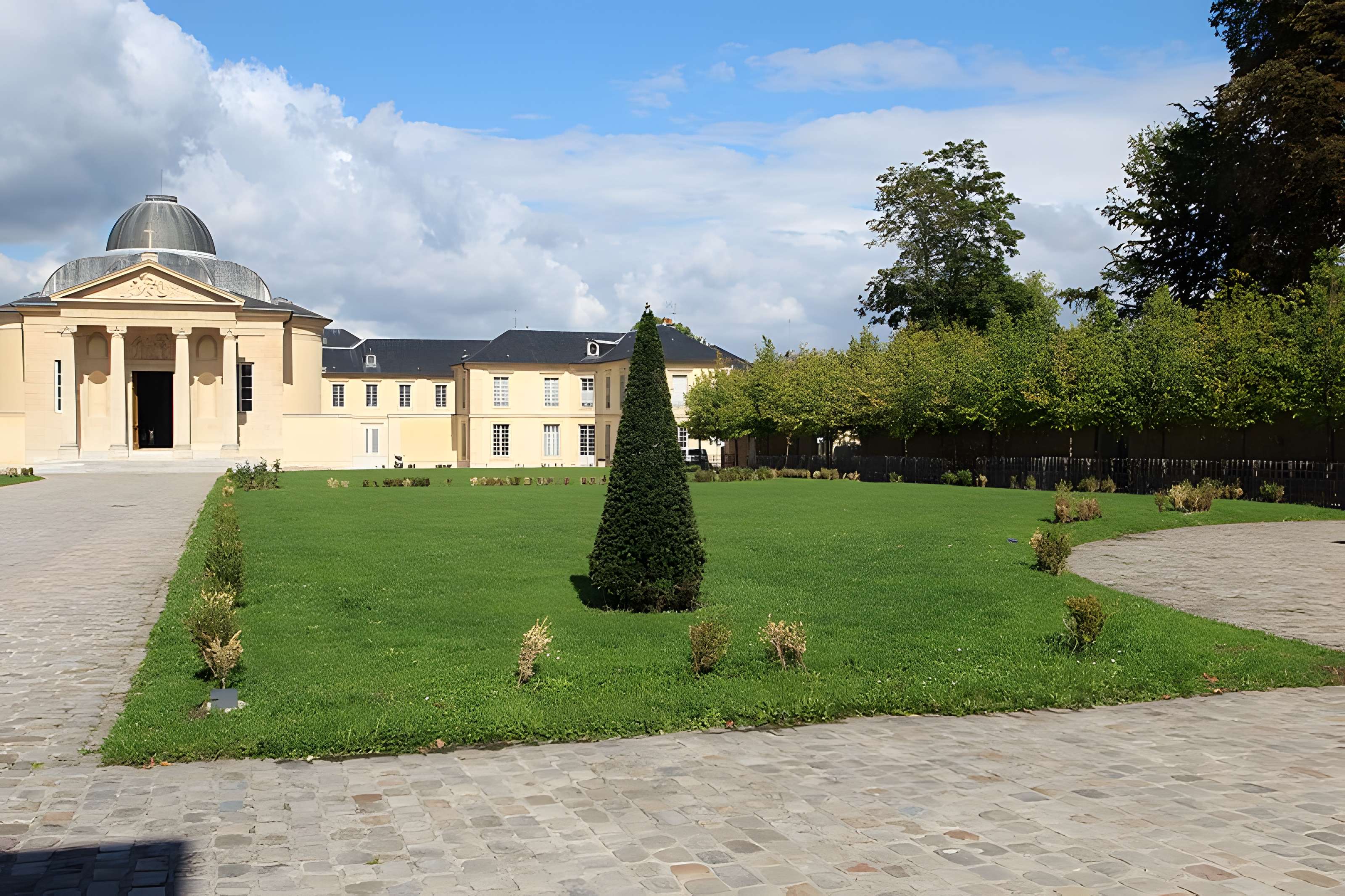 Lycée Hoche de Versailles