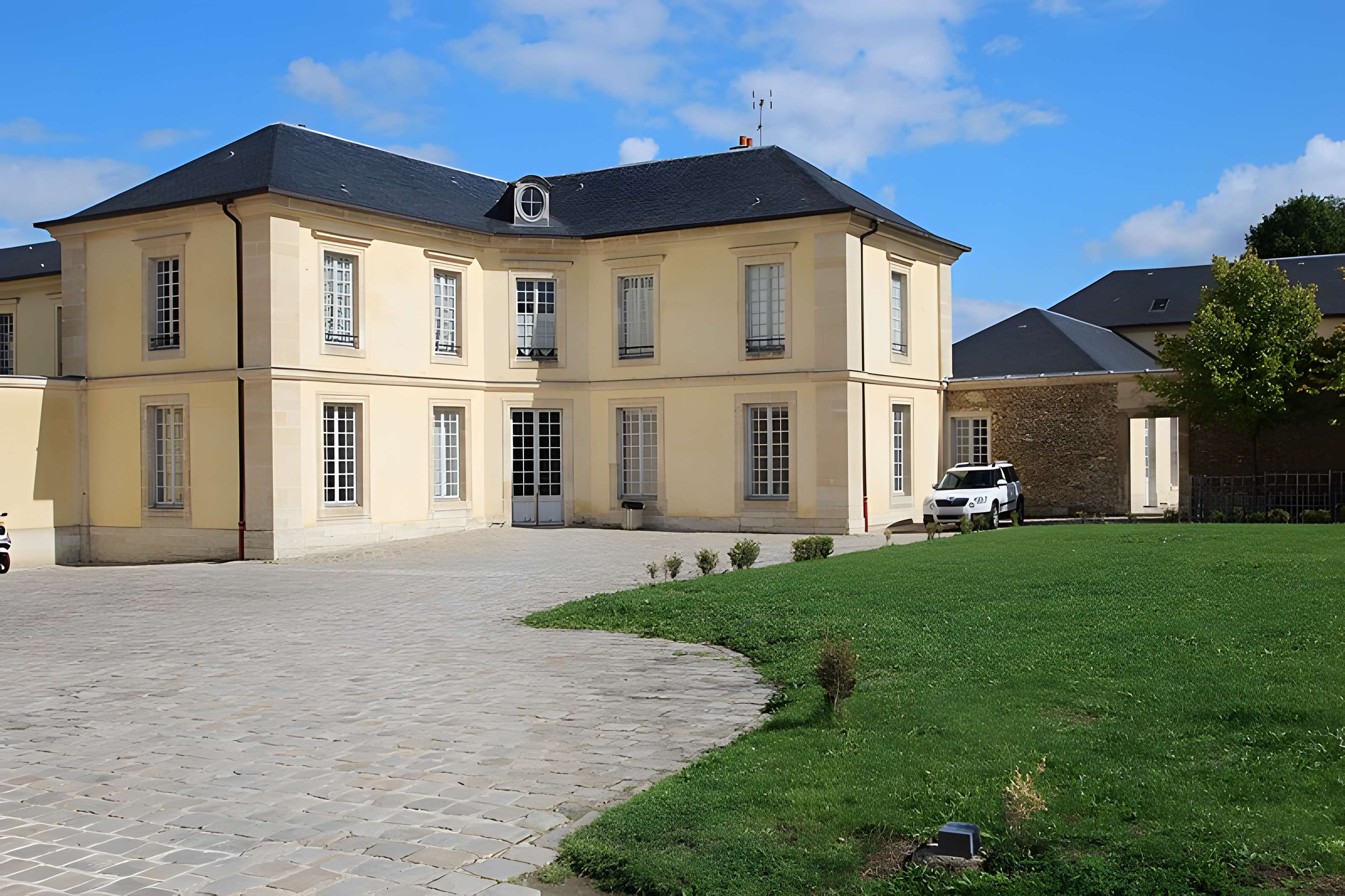 Lycée Hoche de Versailles