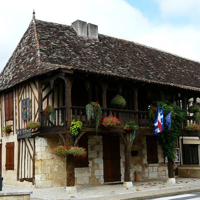 Photo de Mairie de Saint-Laurent-des-Hommes