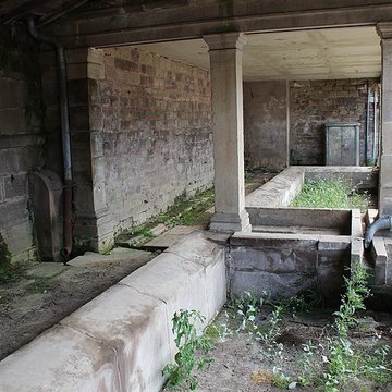 Mairie-lavoir de Bouligney