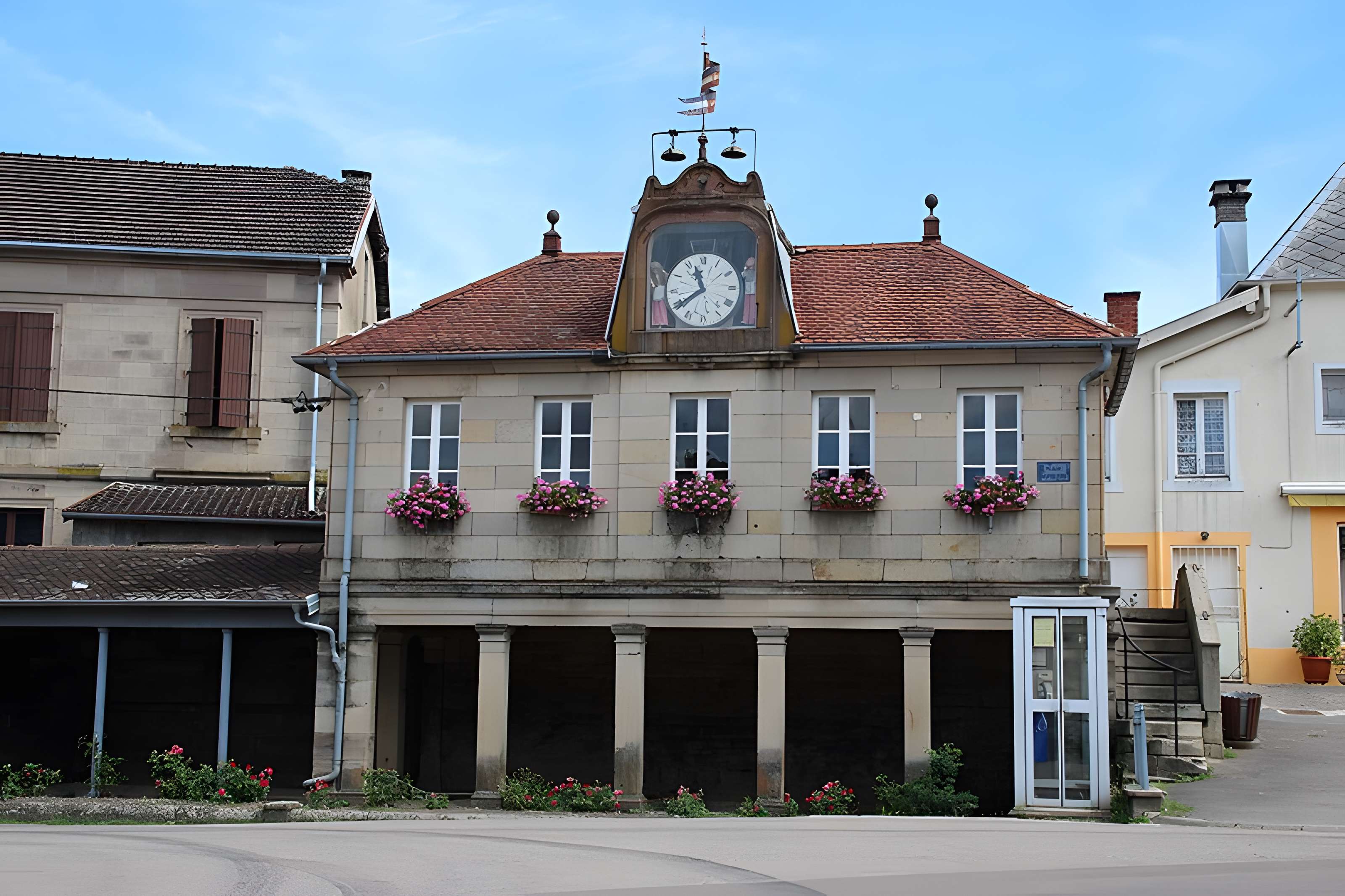 Mairie-lavoir de Bouligney