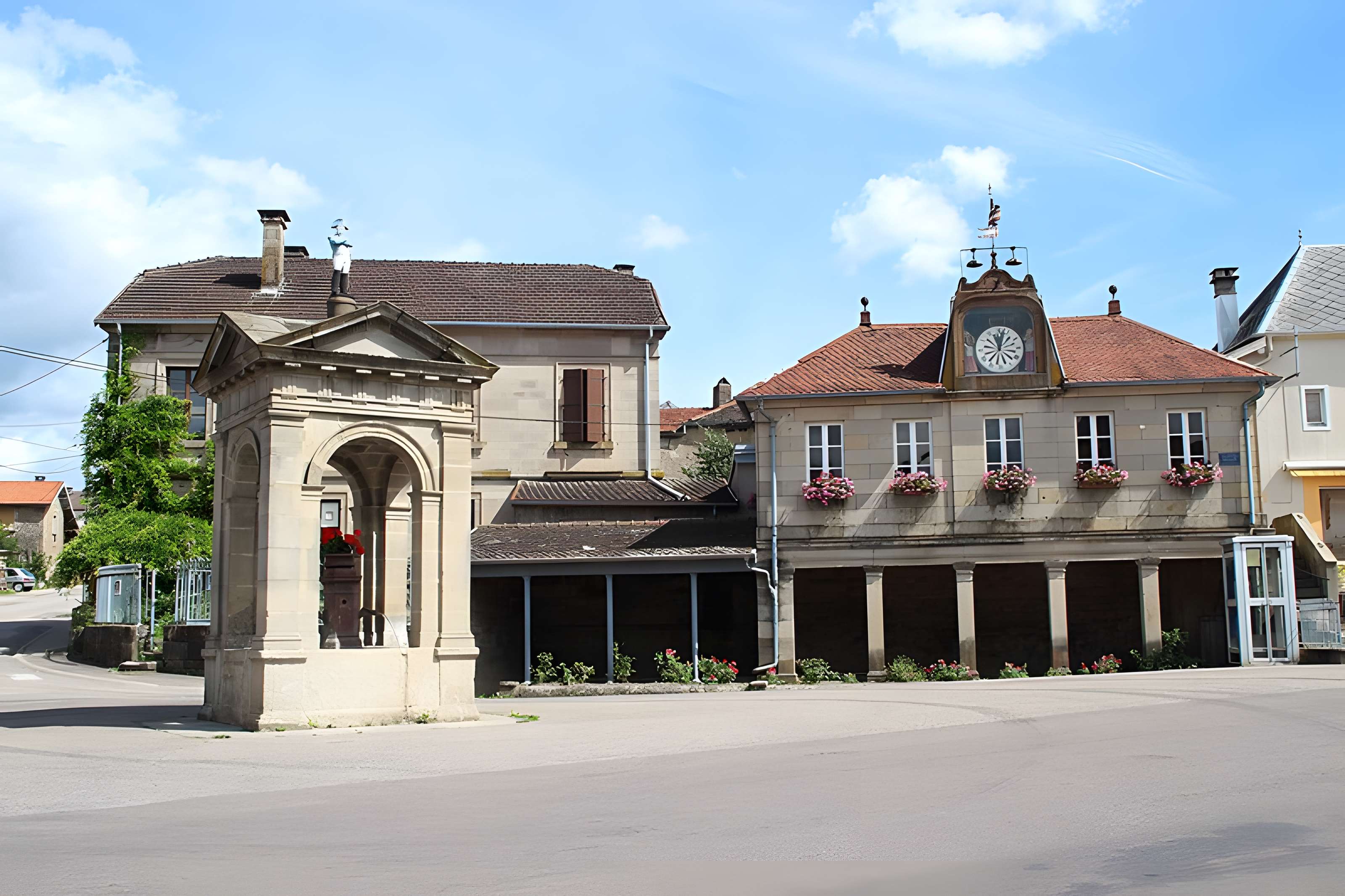 Mairie-lavoir de Bouligney