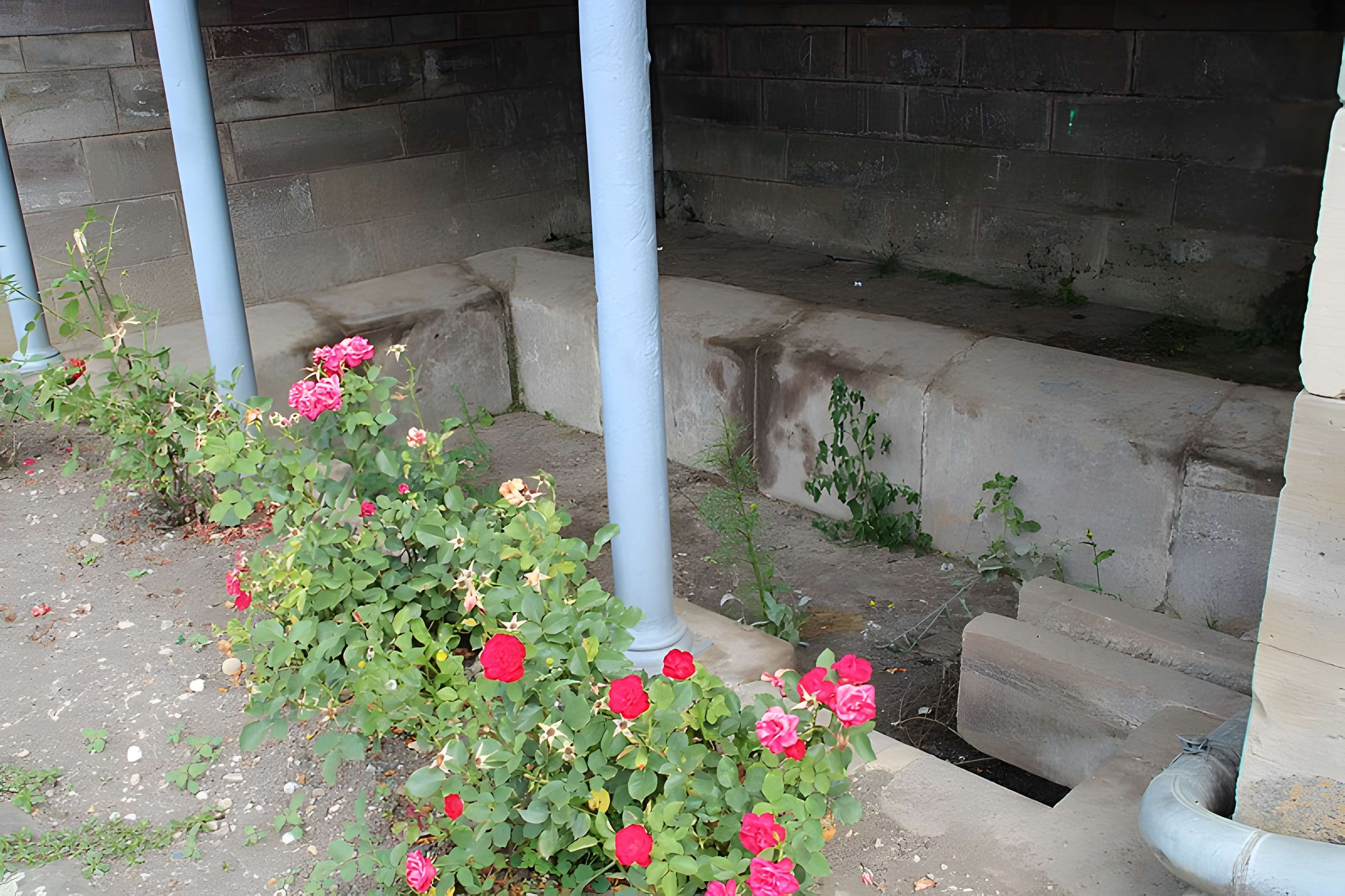 Mairie-lavoir de Bouligney