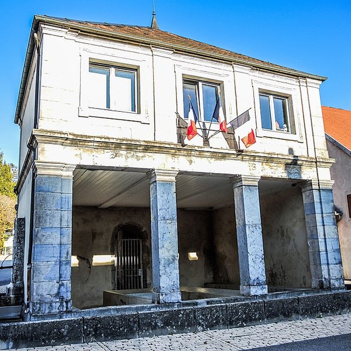 Photo de Mairie-lavoir de Gennes