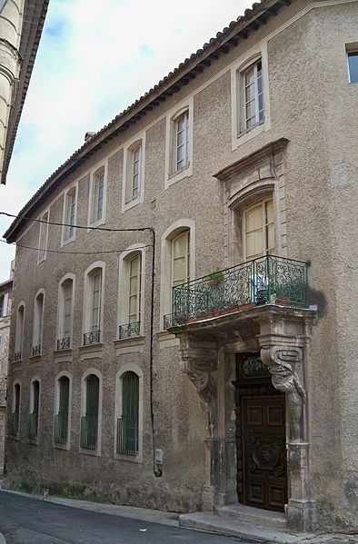 Photo de Maison à cariatides Rue des Marins à Carpentras