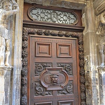 Maison à cariatides Rue des Marins à Carpentras
