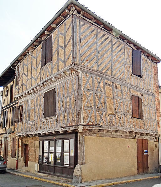 Photo de Maison à colombages, 1 Rue de Buzet à Damazan
