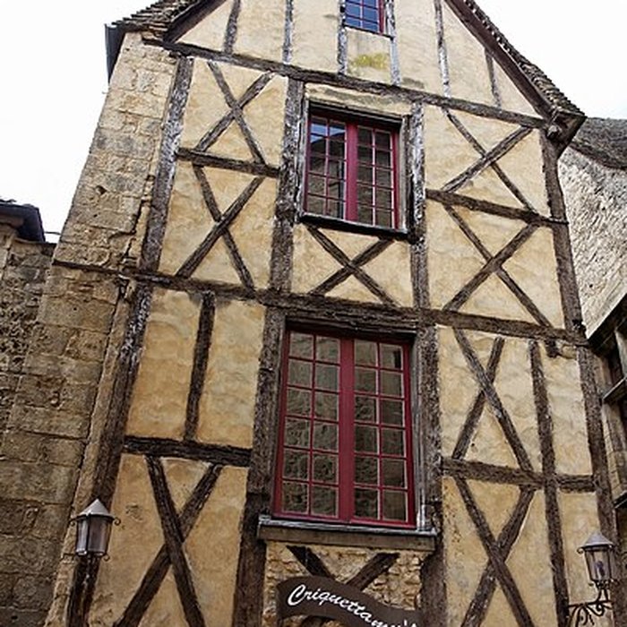Photo de Maison à colombages, 5 Rue des Armes à Sarlat-la-Canéda