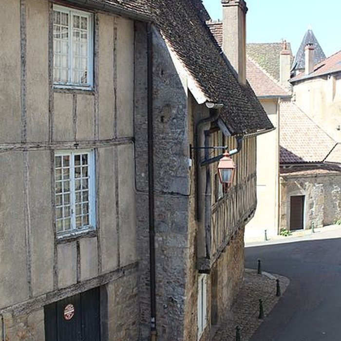 Photo de Maison à colombages, 6 Rue Notre-Dame à Autun