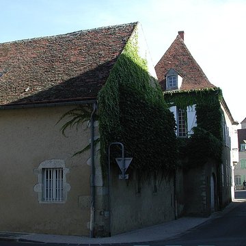 Maison à échauguette à Ébreuil