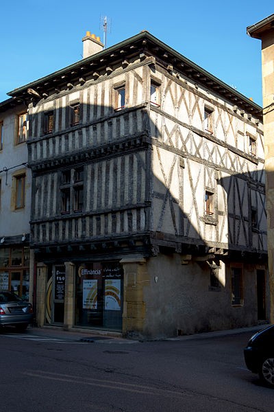 Photo de Maison à pans de bois, 11 Rue des Moulins à Charlieu