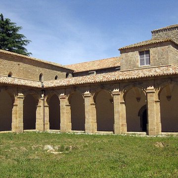 Abbaye Sainte-Marie dOrbieu à Lagrasse