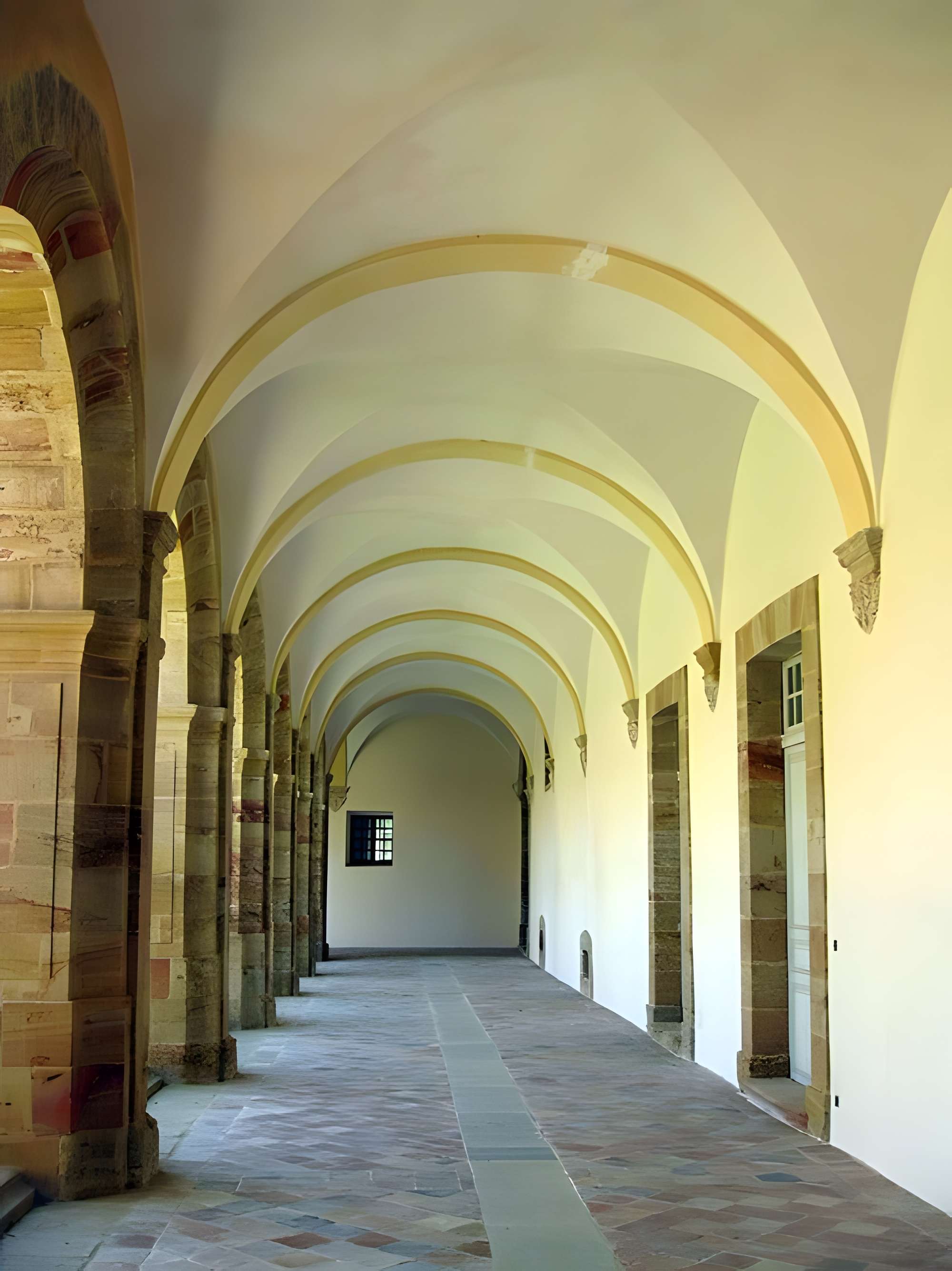 Abbaye Sainte-Marie d'Orbieu à Lagrasse