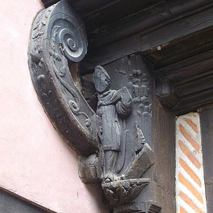 Photo de Maison à pans de bois, 12 Rue du Pont à Romorantin-Lanthenay