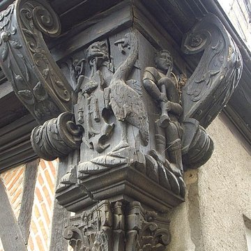 Maison à pans de bois, 12 Rue du Pont à Romorantin-Lanthenay