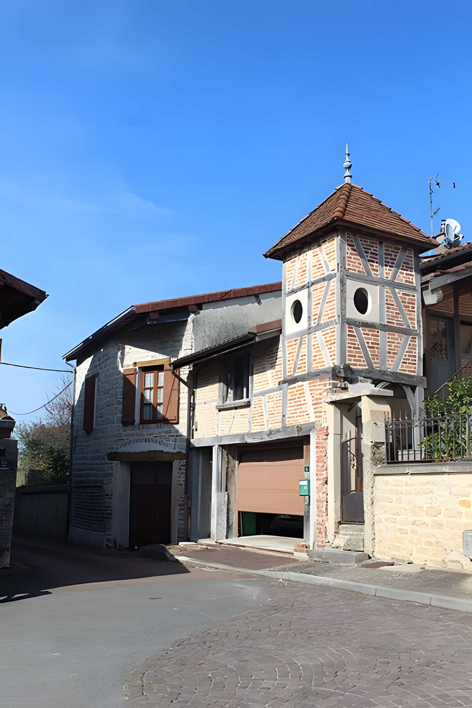 Maison à pans de bois, 3 Rue Saint-Loup à Romenay