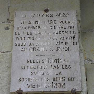 Maison à pans de bois, 34 Rue Voltaire à Chinon