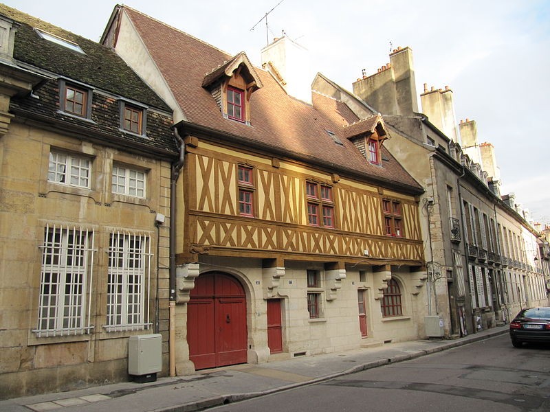 Photo de Maison à pans de bois, 37 Rue Jeannin à Dijon