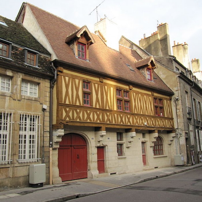 Photo de Maison à pans de bois, 37 Rue Jeannin à Dijon