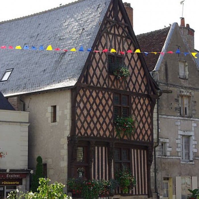 Photo de Maison à pans de bois, 4 Rue Paul-Louis-Courier à Luynes