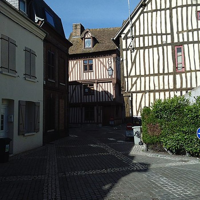 Photo de Maison à pans de bois, 41 Rue aux Huiliers à Louviers